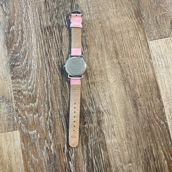 VINTAGE Dana Buchman Breast Cancer Awareness Watch - Picture 3 of 4